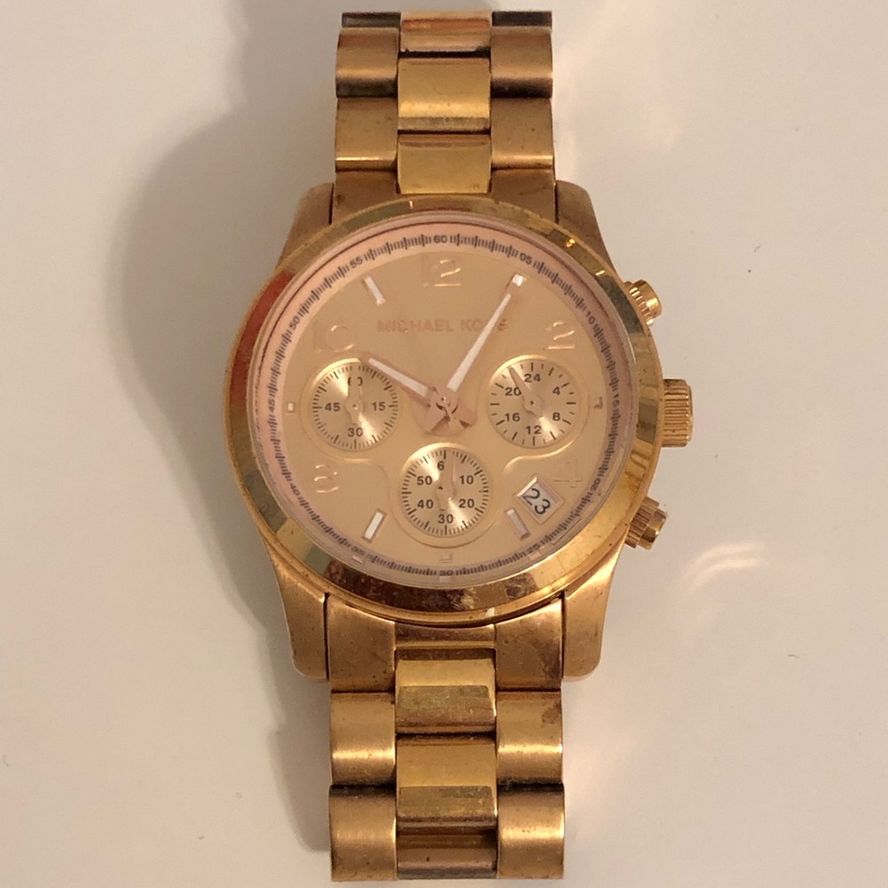 Michael Kors Runway Rose Gold Watch